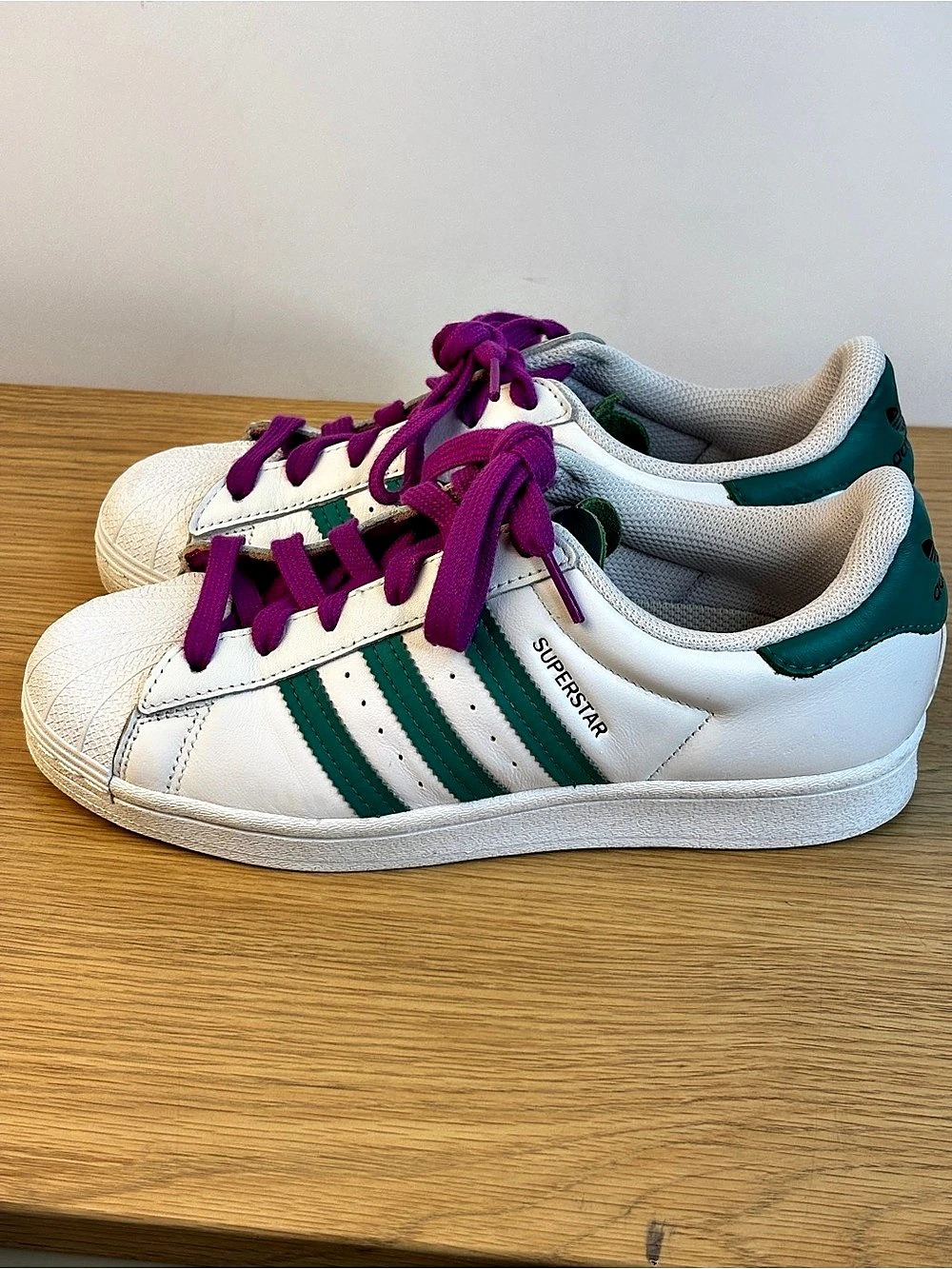adidas Superstar White Glory Green Stripe Sneakers Purple Laces US 6.5 Woman’s - Picture 2 of 10